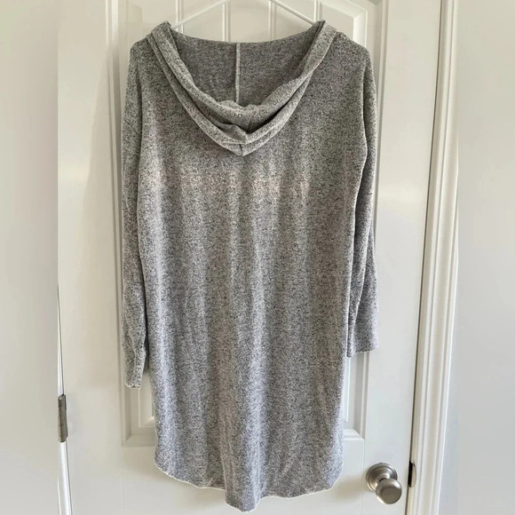 Soma Medium Brushed Cozy Long Gray Hooded V-Neck Sleepshirt - Picture 2 of 10